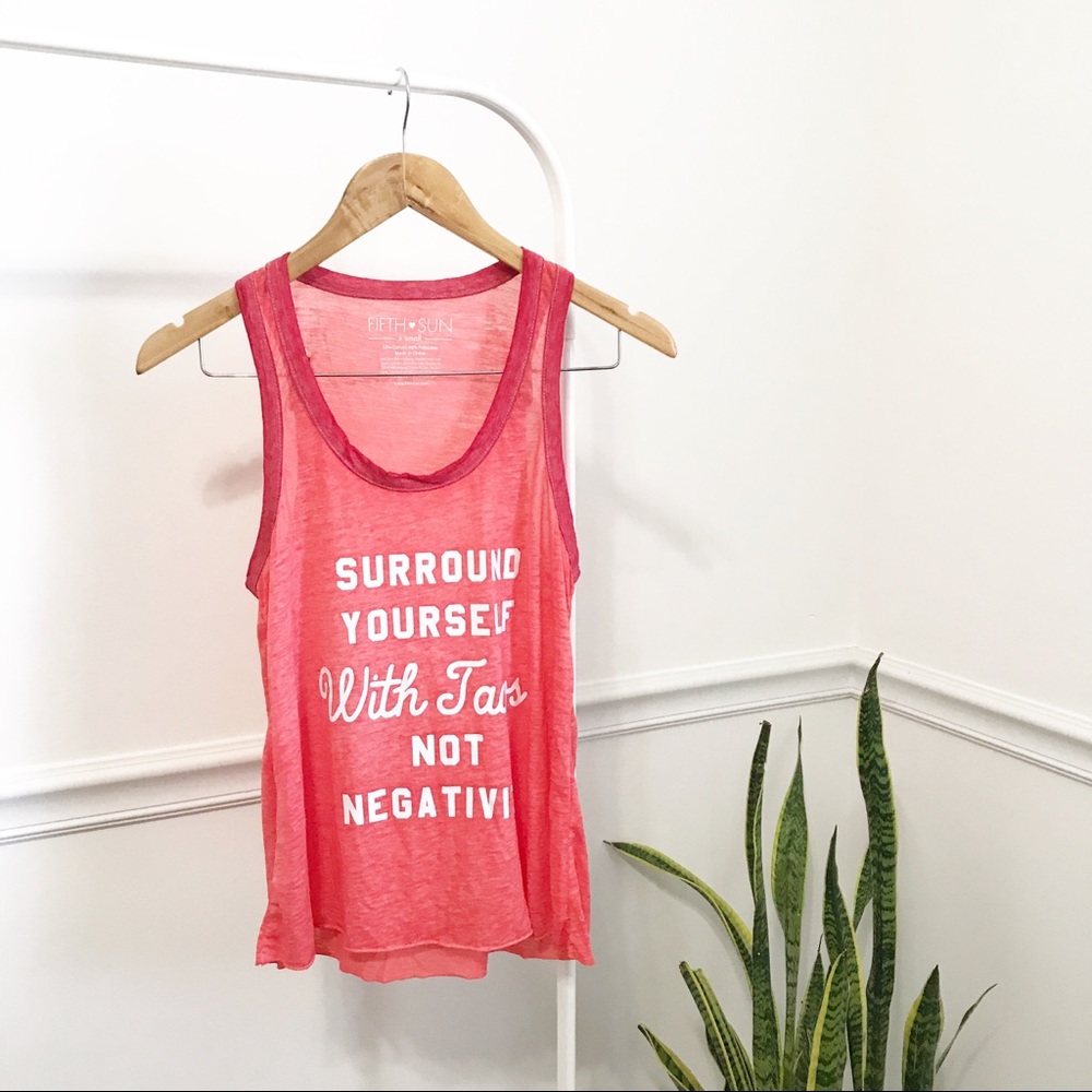 🚌 Fifth Sun | Red Graphic Tank Top Tacos XS